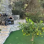 Villa Dhermi *